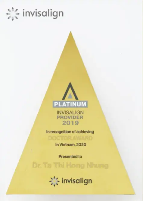 Chứng nhận Invisalign Platinum Provider năm 2019